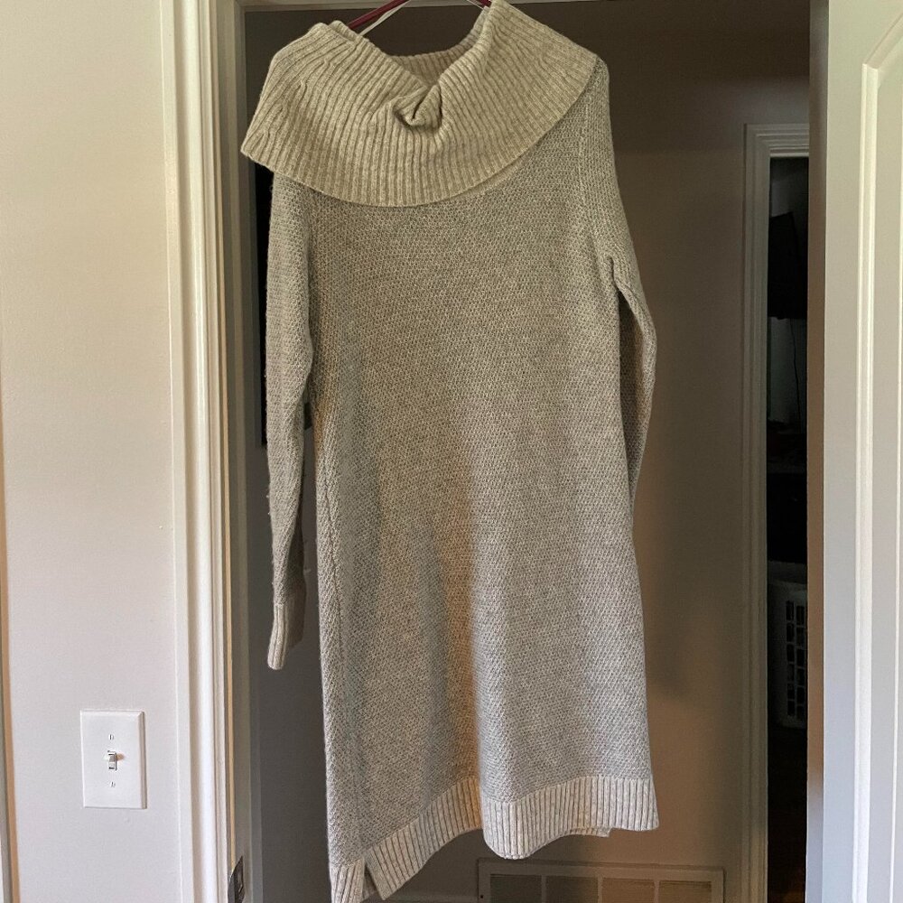 Cynthia Rowley sweater dress Size M